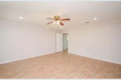 6002 Verdome Lane, Houston, TX 77092 - Photo 17