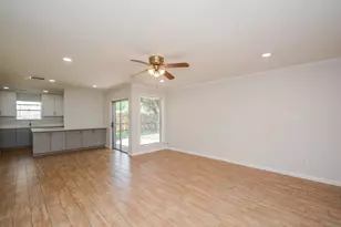 6002 Verdome Ln, Houston, TX 77092 - Photo 19