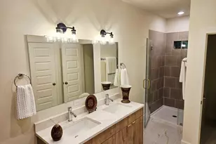 2805 Peacock Grn Wy, Houston, TX 77047 - Photo 11