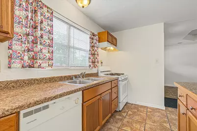 612 Harvey Street, Clute, TX 77531 - Photo 13