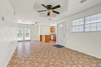 612 Harvey Street, Clute, TX 77531 - Photo 7