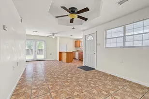 612 Harvey St, Clute, TX 77531 - Photo 7