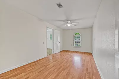 612 Harvey Street, Clute, TX 77531 - Photo 19