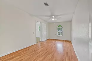 612 Harvey St, Clute, TX 77531 - Photo 19