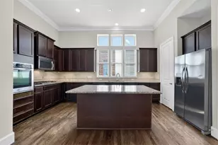 2810 Capitol St, Houston, TX 77003 - Photo 11