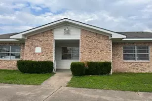 520 Laredo St, Navasota, TX 77868 - Photo 5