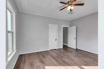 4625 Bell Street, Houston, TX 77023 - Photo 15