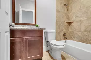 4625 Bell St, Houston, TX 77023 - Photo 11