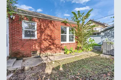 4625 Bell Street, Houston, TX 77023 - Photo 33