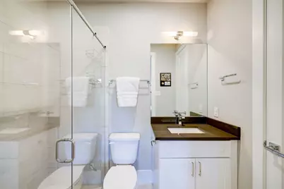 5711 Larkin Street #B, Houston, TX 77007 - Photo 7
