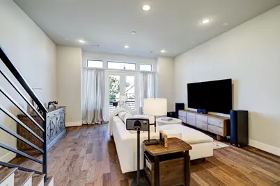 5711 Larkin Street #B, Houston, TX 77007 - Photo 5