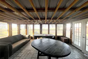 204 Meadowview Dr, El Campo, TX 77437 - Photo 25