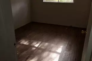 17042 Laurelwood Dr, Channelview, TX 77530 - Photo 7