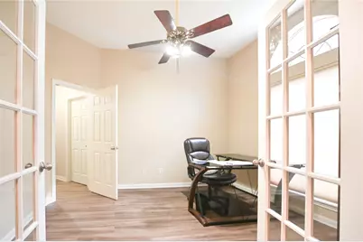 203 Colony Creek Drive, Dickinson, TX 77539 - Photo 3