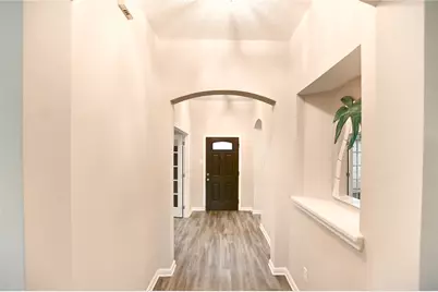 203 Colony Creek Drive, Dickinson, TX 77539 - Photo 9