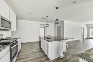 1004 Great Barracuda Ln, Alvin, TX 77511 - Photo 11