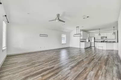 1004 Great Barracuda Lane, Alvin, TX 77511 - Photo 7