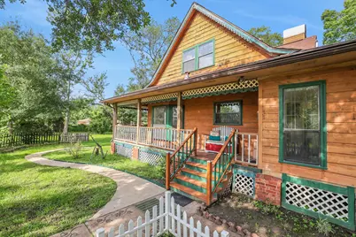 219 Harris Road, Highlands, TX 77562 - Photo 3