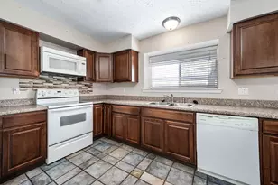 4734 Lost Lake Ln, Spring, TX 77388 - Photo 11