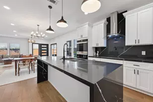 4929 Wilmington St A/B St, Houston, TX 77033 - Photo 13