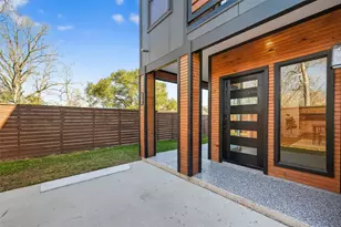 4929 Wilmington St A/B St, Houston, TX 77033 - Photo 35