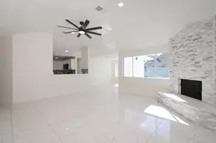 15427 Evergreen Pl Dr, Houston, TX 77083 - Photo 11