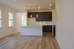 18226 Flora Grv Dr, Richmond, TX 77407 - Photo 9