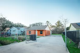 5617 Schutz St, Houston, TX 77032 - Photo 17