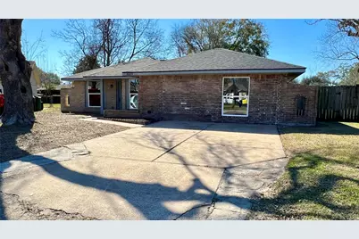 8803 Cottage Gate Lane, Houston, TX 77088 - Photo 1