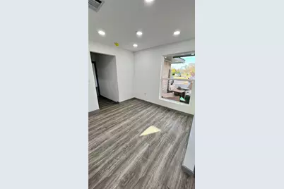 8803 Cottage Gate Lane, Houston, TX 77088 - Photo 11