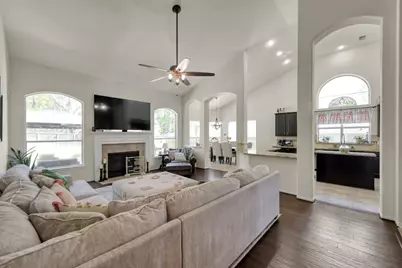 1602 Cafe Dumonde, Conroe, TX 77304 - Photo 7