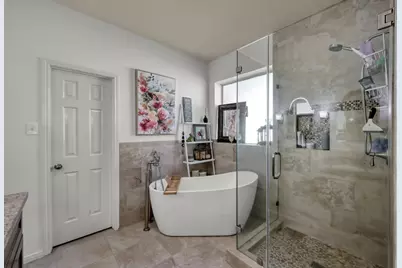 1602 Cafe Dumonde, Conroe, TX 77304 - Photo 17