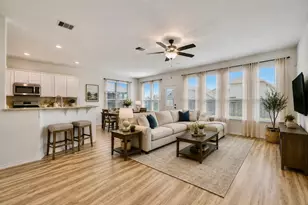 4327 Oakdale Mist Dr, Dickinson, TX 77539 - Photo 1
