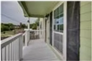 641 4th St, Dickinson, TX 77539 - Photo 5