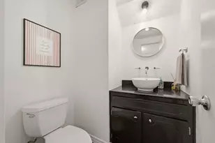 2505 Briar Ridge Dr, Houston, TX 77057 - Photo 13