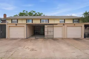 2505 Briar Ridge Dr, Houston, TX 77057 - Photo 25