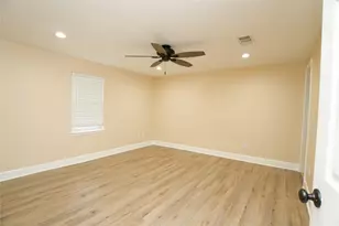 4501 Westwood Ln, Manvel, TX 77578 - Photo 9