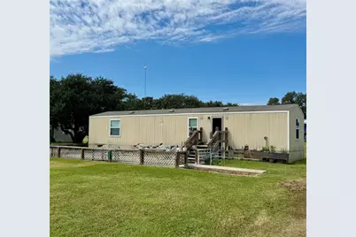 1535 Bayview Drive, Palacios, TX 77465 - Photo 1