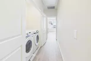 2306 Kolbe Cold Spgs Ln, Houston, TX 77055 - Photo 3