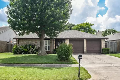 2014 First Crossing Boulevard, Sugar Land, TX 77478 - Photo 1