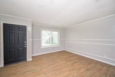 506 N 3rd Street #2, Richmond, TX 77469 - Photo 3