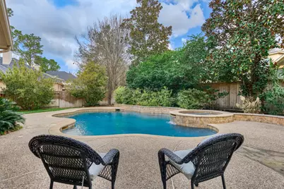 18 Wyckham Circle, The Woodlands, TX 77382 - Photo 33