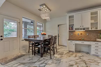 18 Wyckham Circle, The Woodlands, TX 77382 - Photo 15