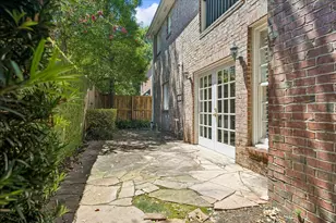 40 Hackberry Ln, Houston, TX 77027 - Photo 21