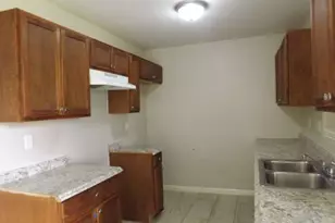 12515 Gotham Dr, Houston, TX 77089 - Photo 5