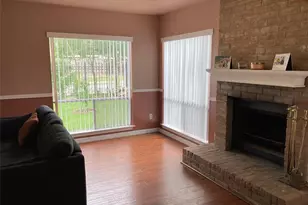 1839 Sherwood Forest St, Houston, TX 77043 - Photo 5