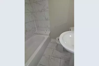 3234 Airline Drive, Houston, TX 77022 - Photo 5