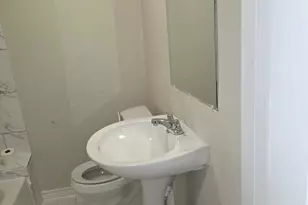 3234 Airline Dr, Houston, TX 77022 - Photo 13