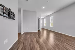 25703 Bottlebrush Sedge St, Katy, TX 77493 - Photo 7
