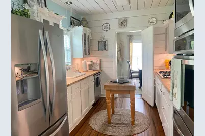 693 N 23rd Street, Beaumont, TX 77706 - Photo 7